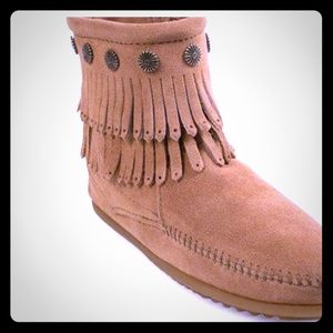 Brand new Minnetonka Moccasins